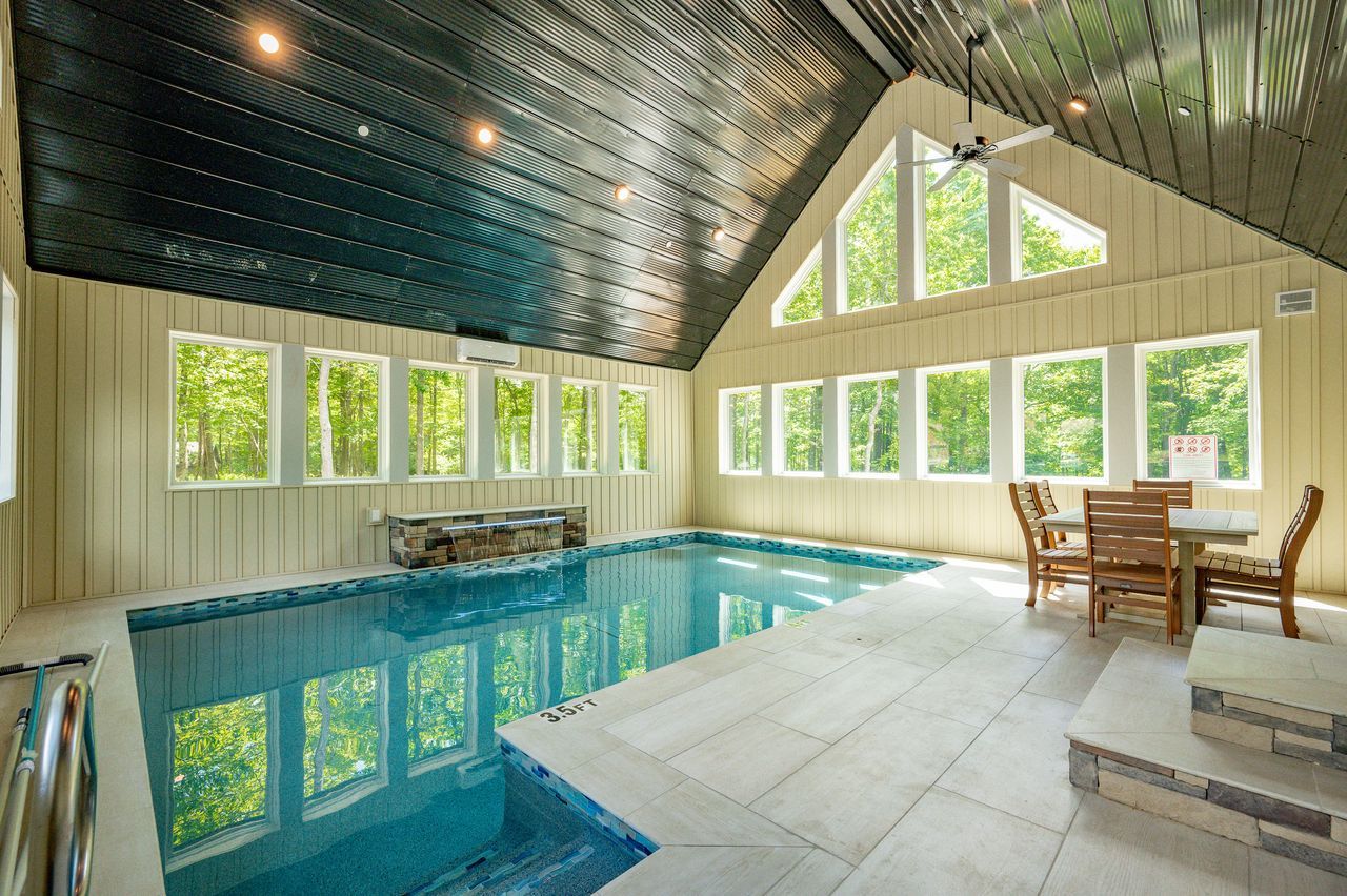 Adirondack — indoor pool