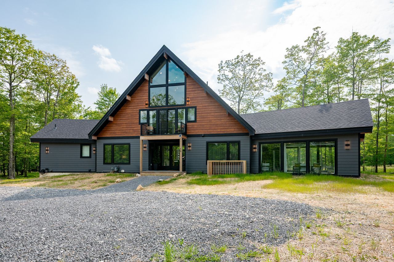 Gallatin — A-frame front elevation
