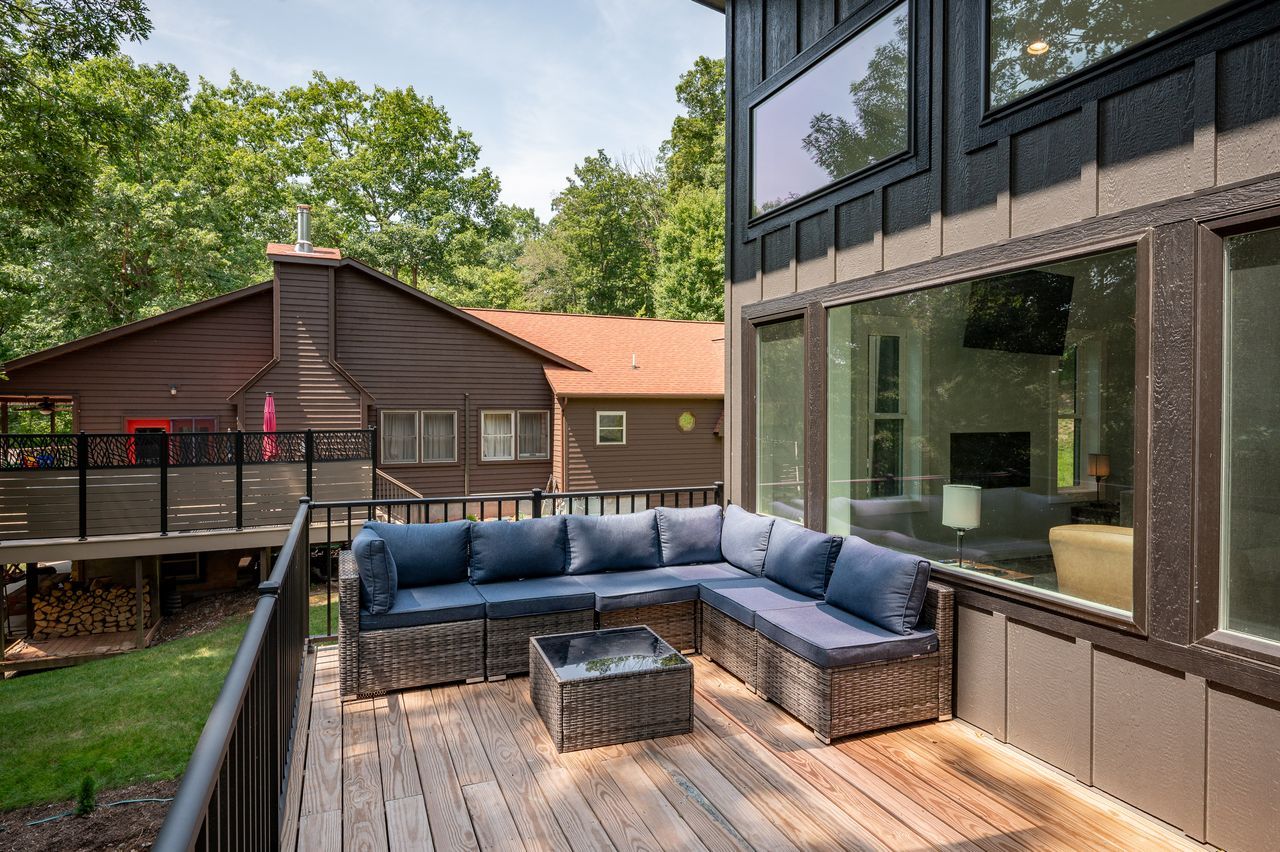 Herrington — deck lounge